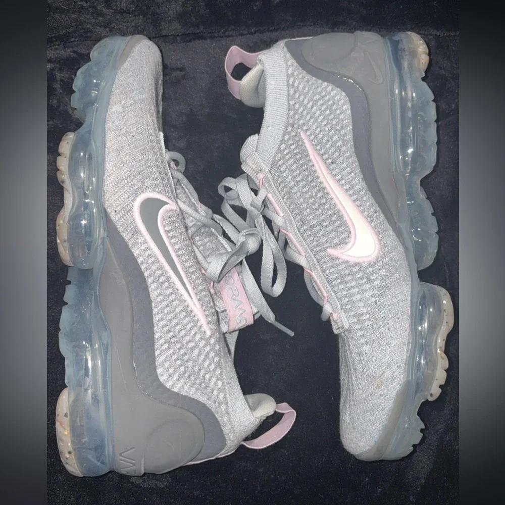 Nike Women's Gray and Pink Vapor Max Sneakers - Picture 3 of 6